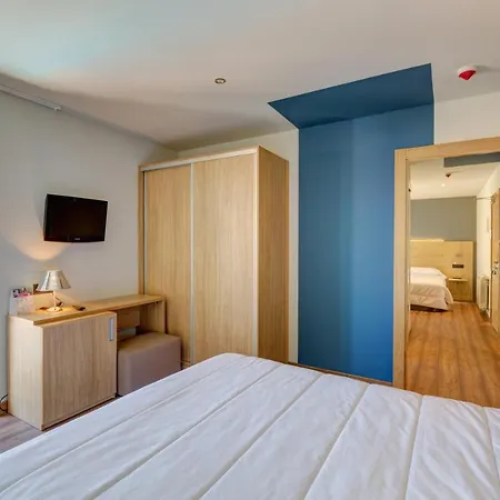 Astuy Hotel Isla Plana