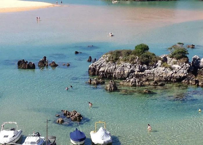 Hotel Astuy Isla Plana