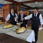 Astuy Hotel Isla Plana