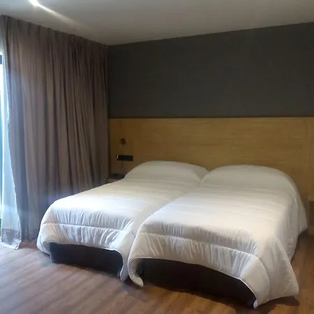Hotel Astuy 3*