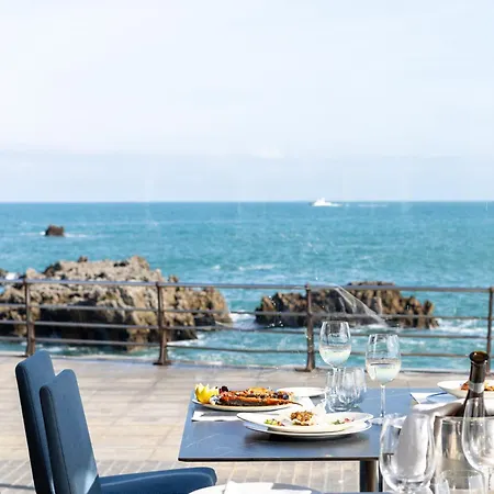 Hotel Astuy 3*