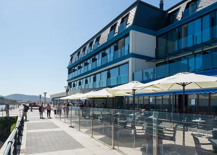 Hotel Astuy Isla Plana